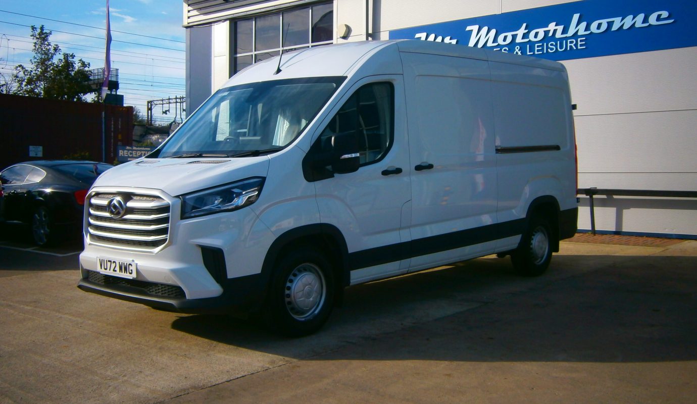 Maxus Deliver 9 Lux D20 Panel Van