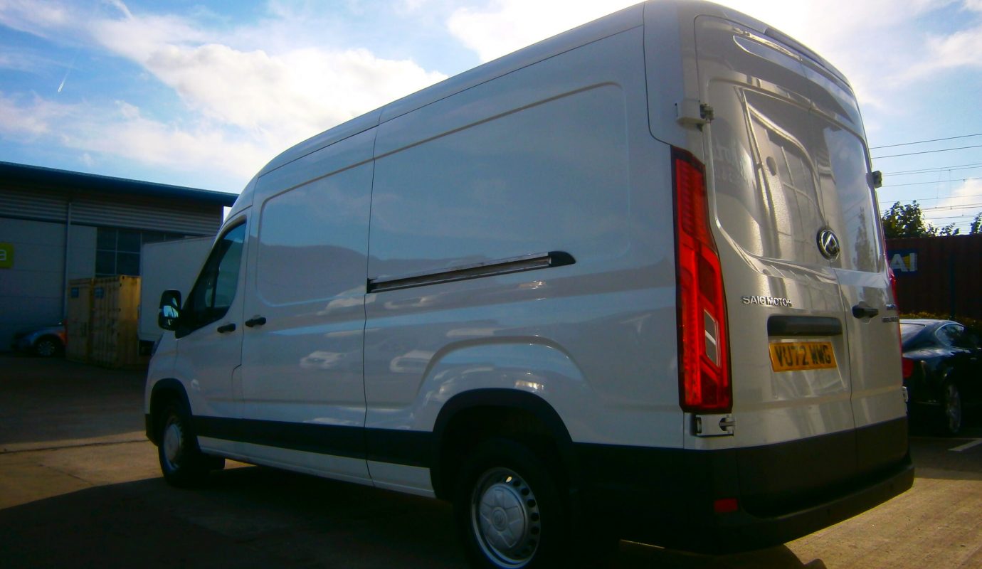 Maxus Deliver 9 Lux D20 Panel Van